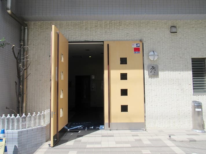 ホテル　ミライ