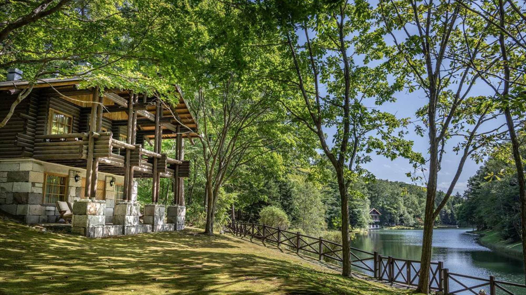 ホテル　ニドム＆クラシックゴルフコース　≪ログコテージ宿泊のみのご利用も歓迎≫