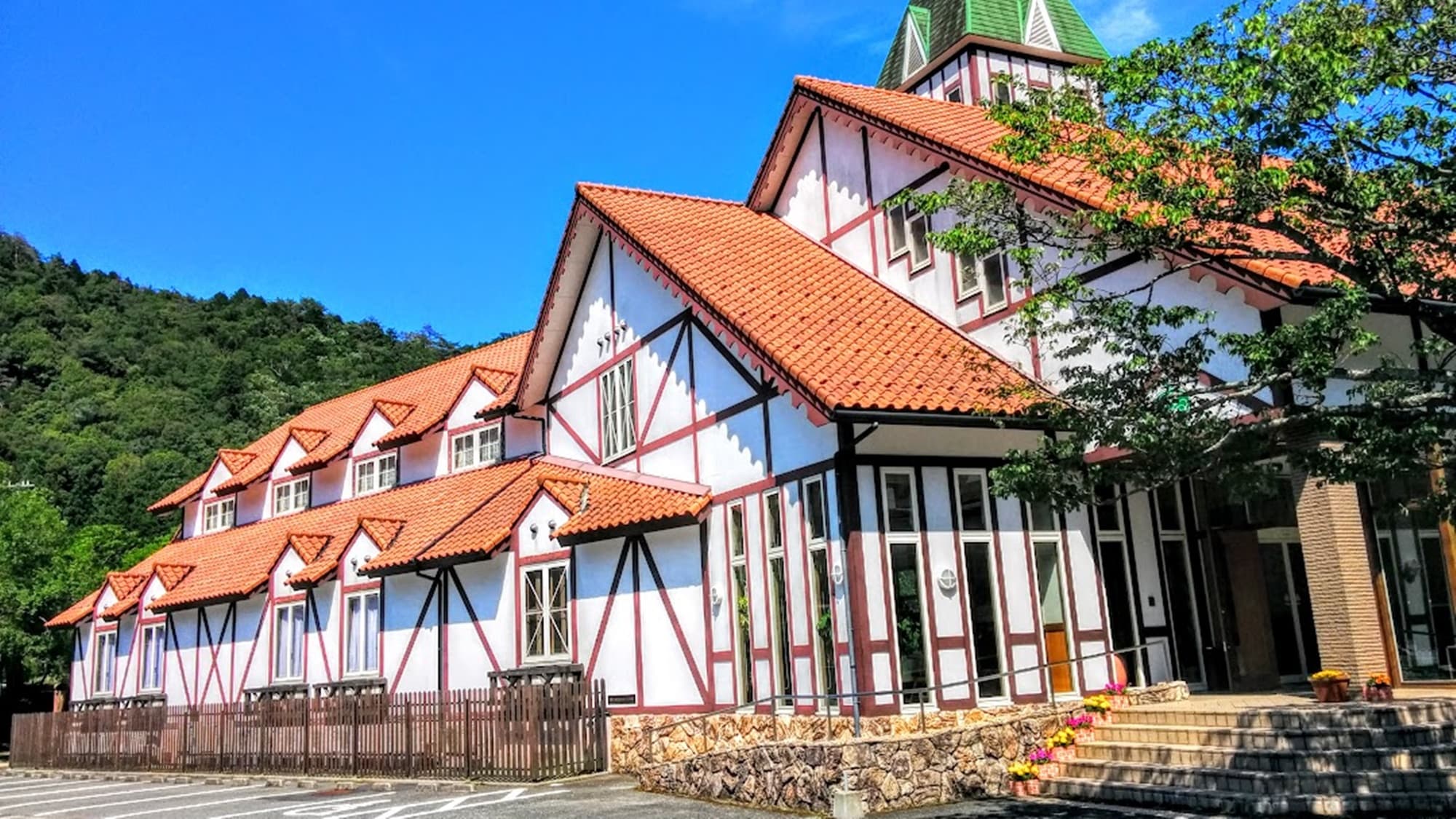 ホテル　モンテローザ